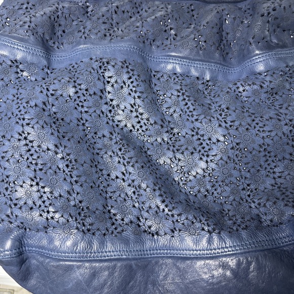 Errelleventidue Made Italy Leather Bag Navy Blue Floral Lace Cut Crossbody Strap - Picture 12 of 13
